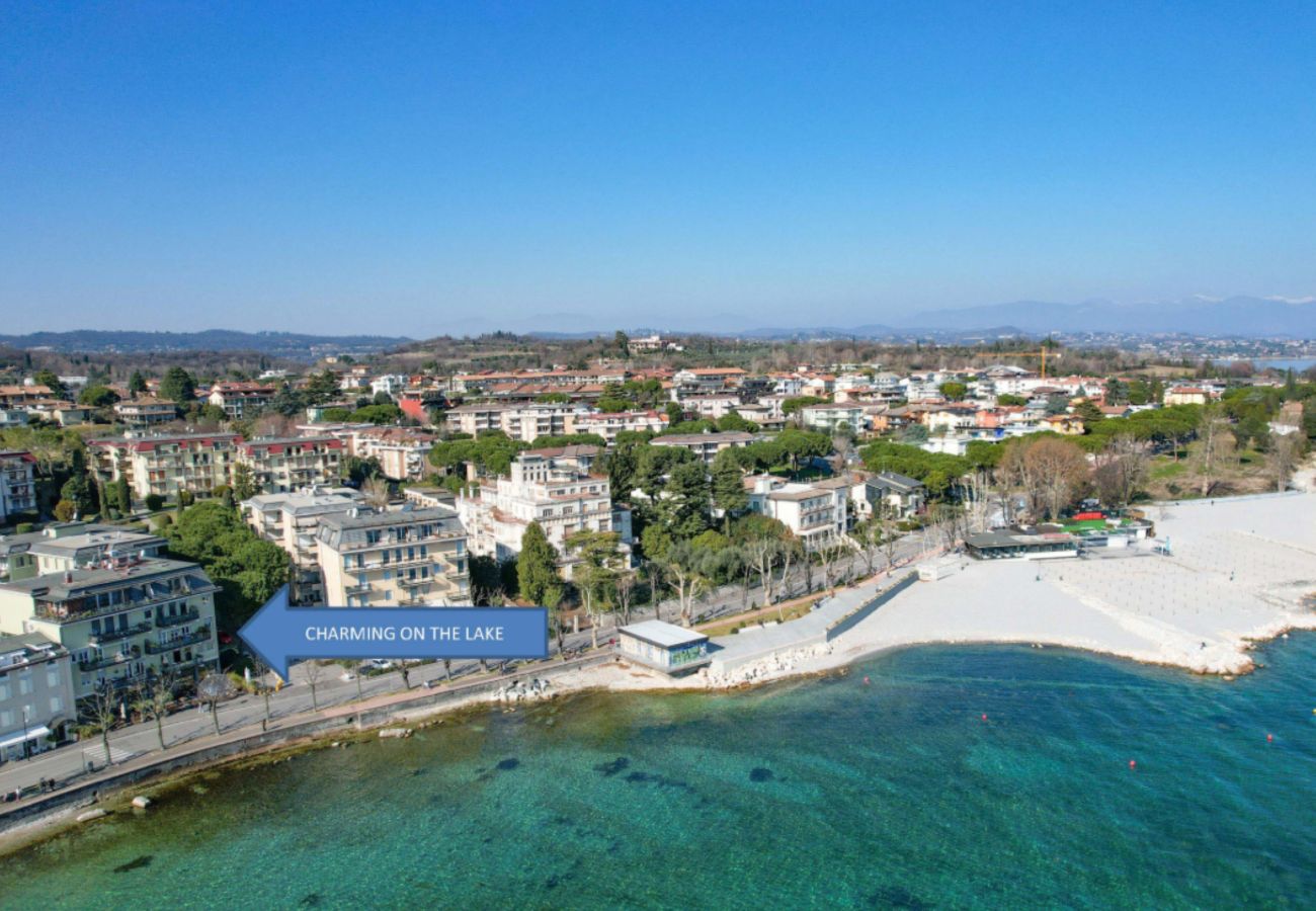 Apartament w Desenzano del Garda - Desenzanoloft CHARMING ON THE LAKE 