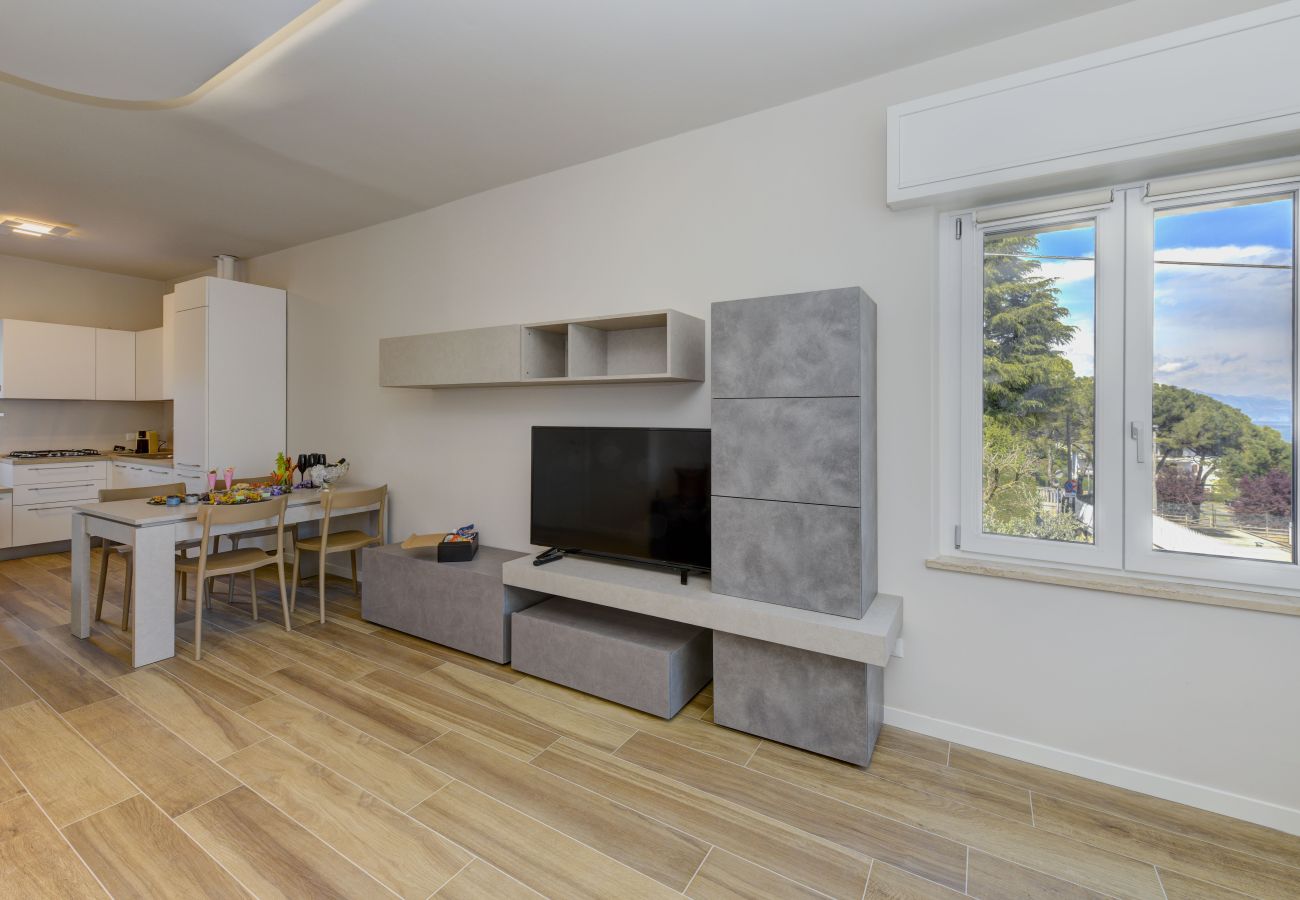 Apartament w Desenzano del Garda - DesenzanoLoft Cappuccino z prywatnym garażem