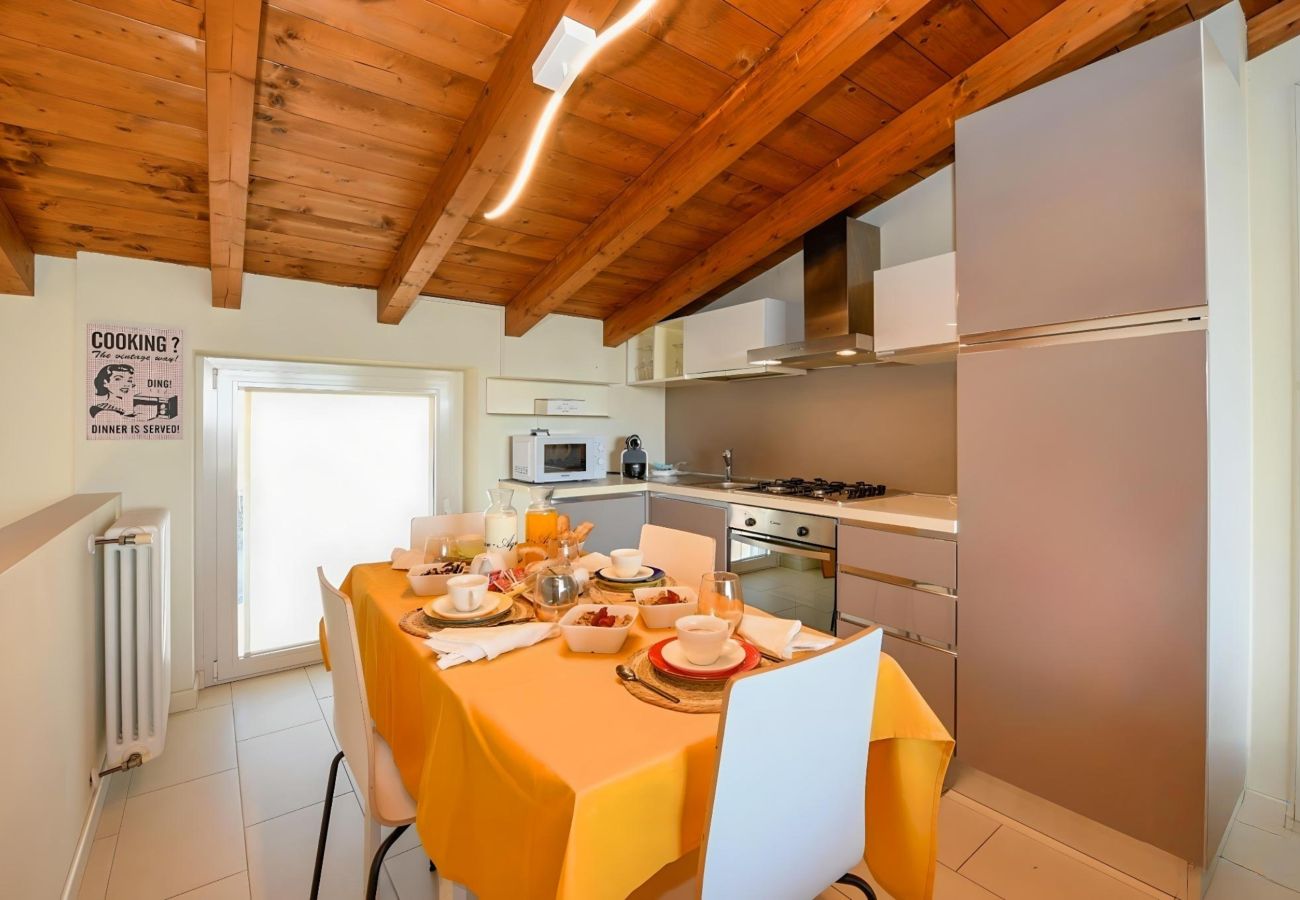 Apartament w Desenzano del Garda - Desenzanoloft Surfing on the Lake 