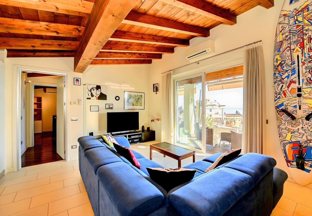 Apartament w Desenzano del Garda - Desenzanoloft Surfing on the Lake 
