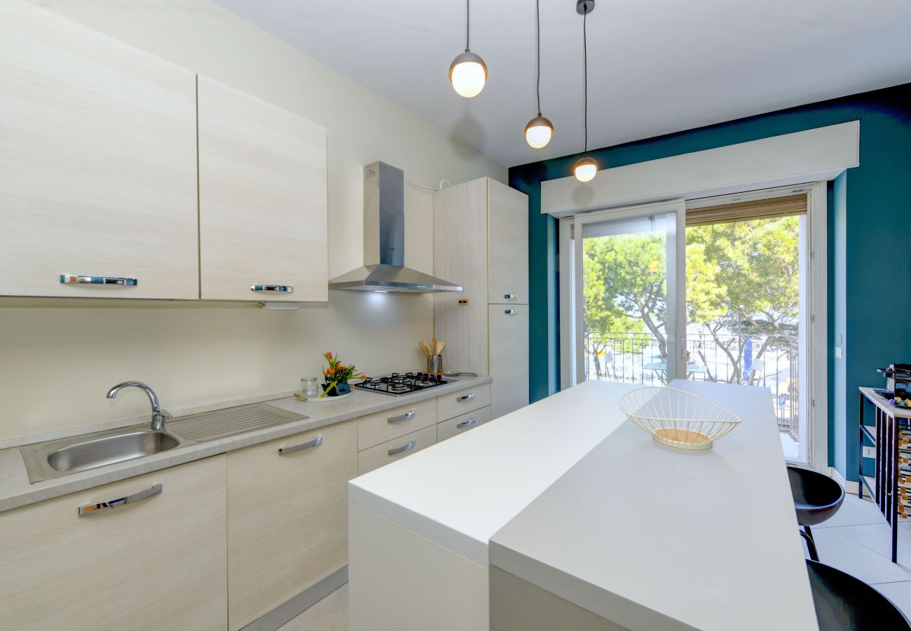 Apartament w Desenzano del Garda - Desenzanoloft Cocktail Lake Front